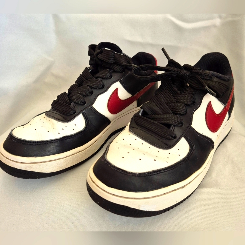 Nike Air Black and Red Sneakers